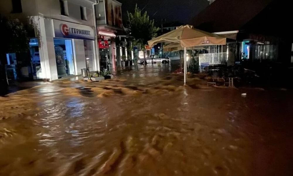 Η Καρδίτσα παραδομένη στο έλεος της κακοκαιρίας
